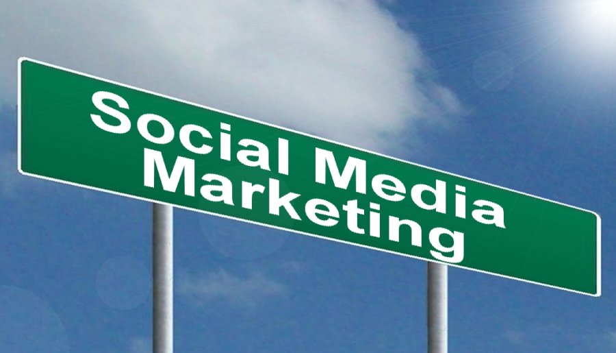 Social Media Marketing - Free of Charge Creative Commons Highway sign image