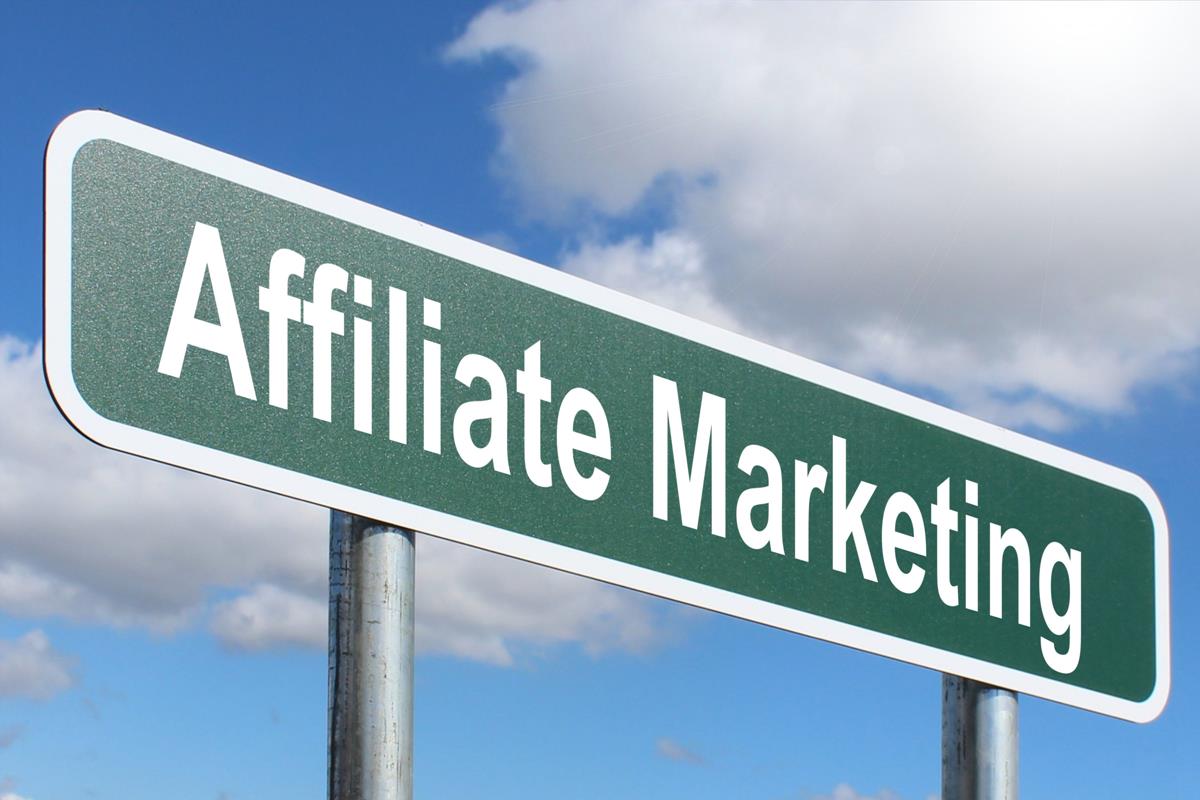 Affiliate Marketing - Free of Charge Creative Commons Green Highway