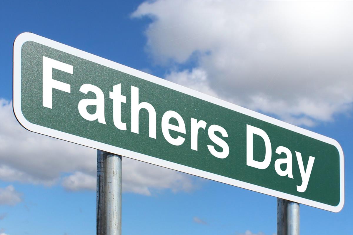 Fathers Day - Free of Charge Creative Commons Green Highway sign image