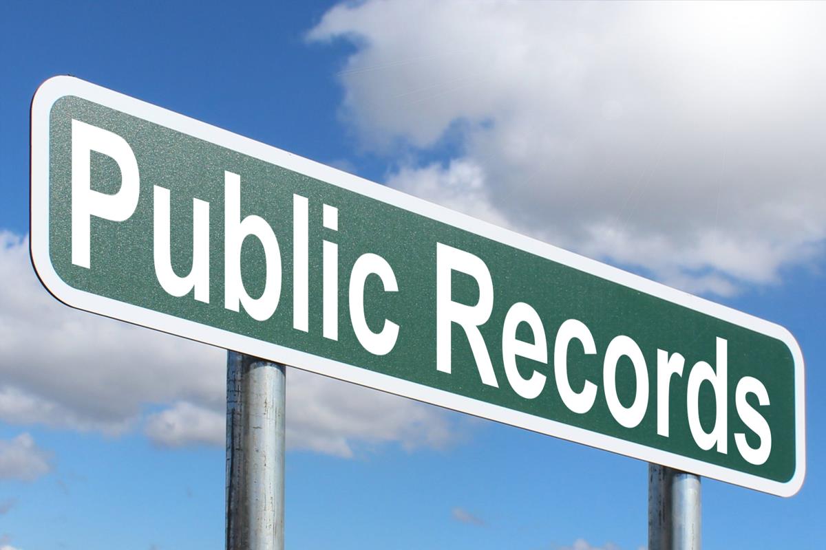 Public Records - Free of Charge Creative Commons Green Highway sign image